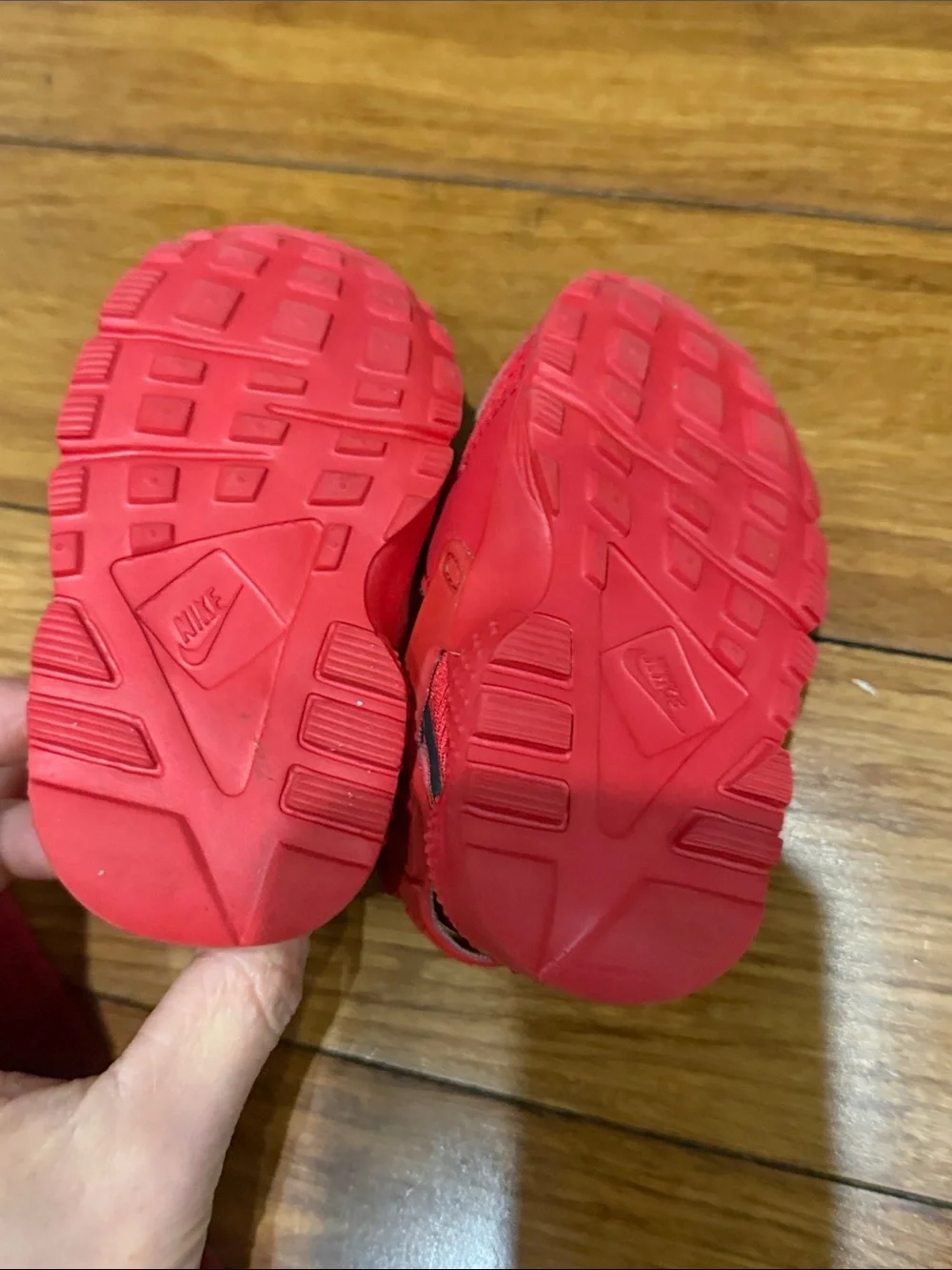 NIKE Toddler Huarache Run TD Sneakers Triple University Red 704950-600 Shoes 4C